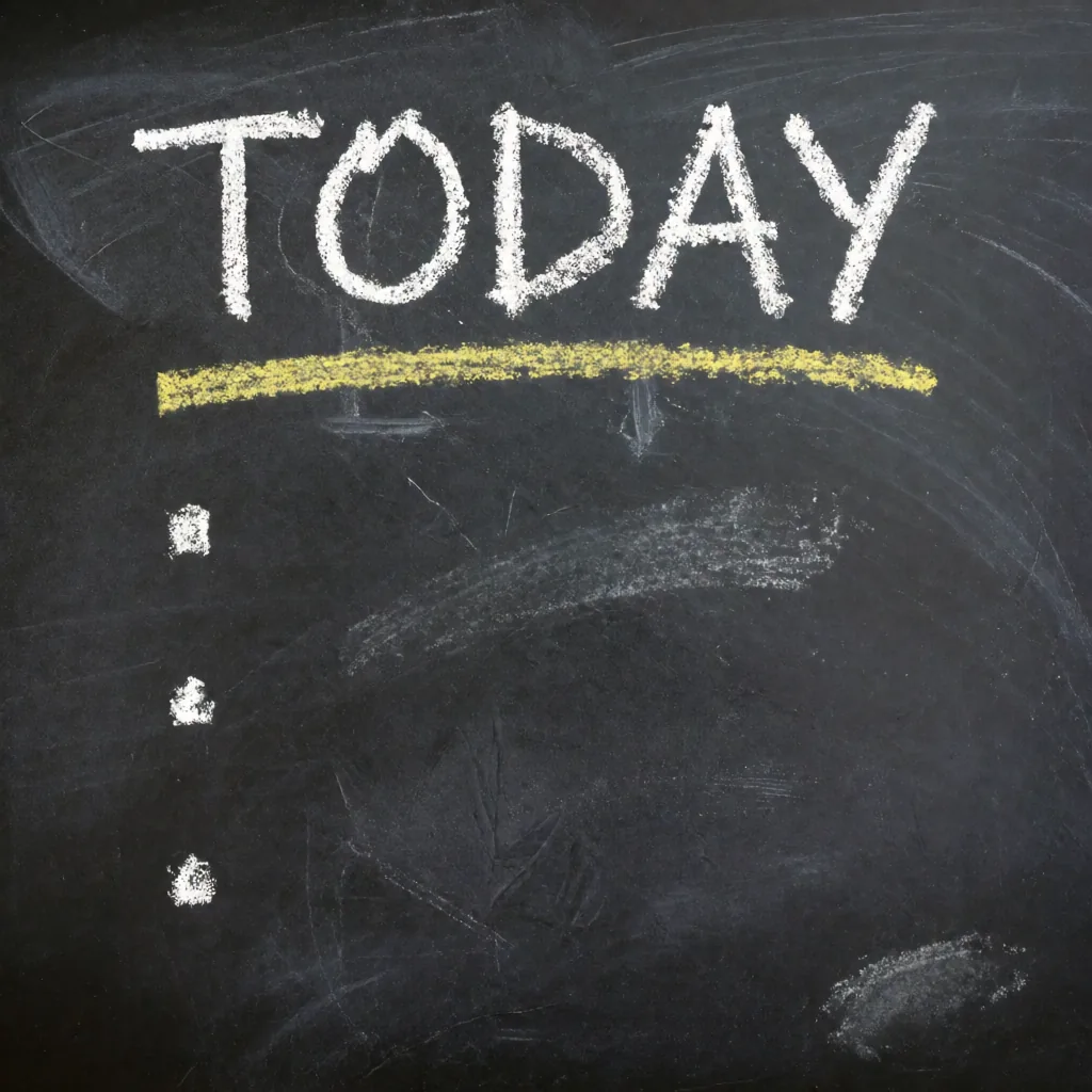Text: the chalk heading rendered, the three bullet lines under it did not